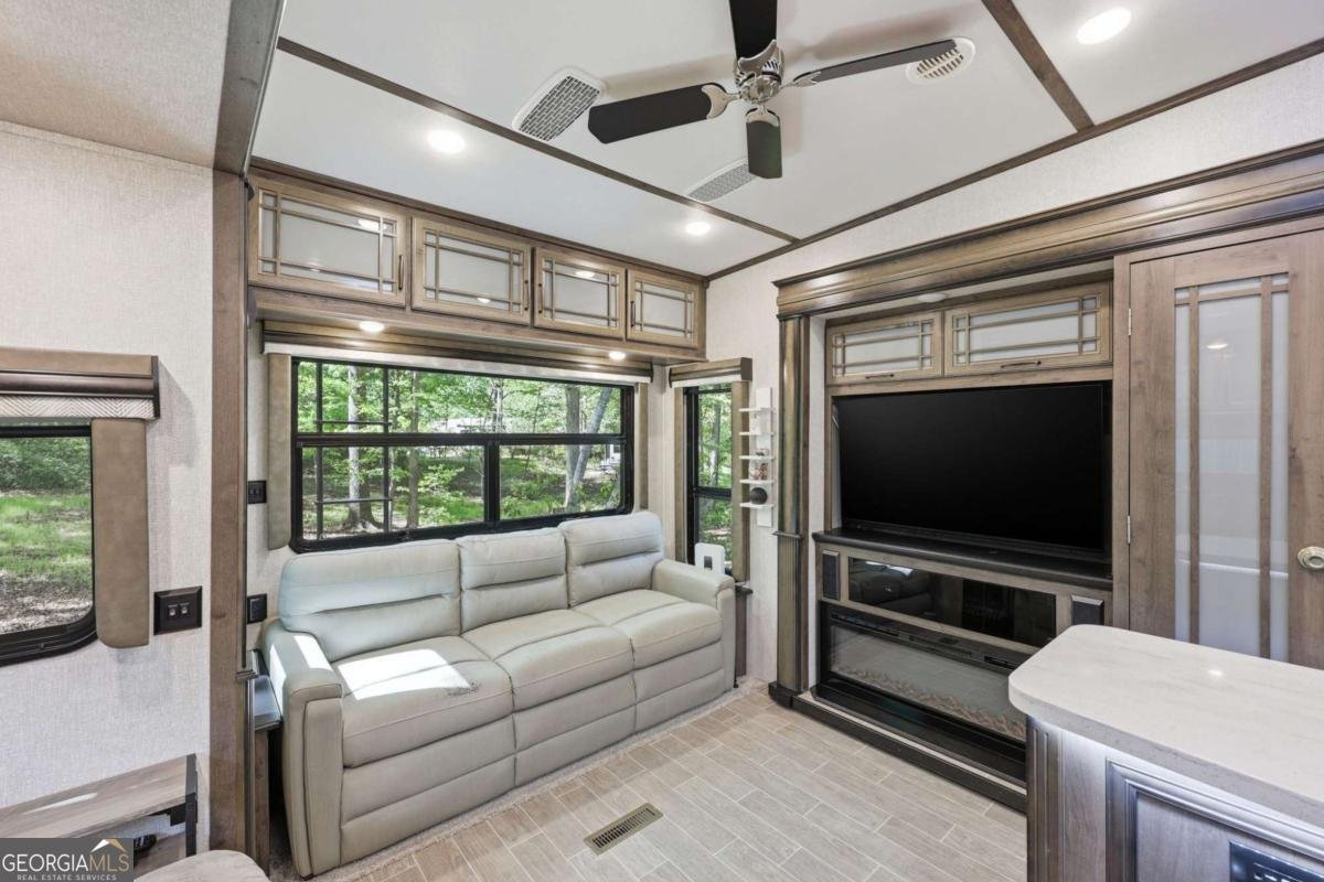 320 Leisure Acres Drive Cleveland - Photo 10