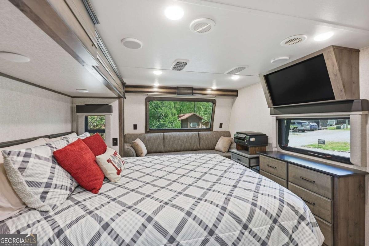 320 Leisure Acres Drive Cleveland - Photo 14