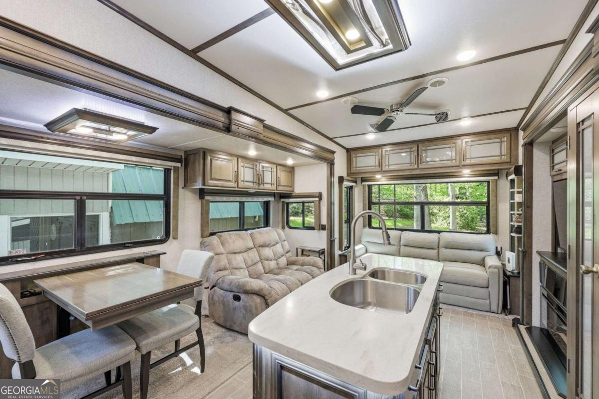 320 Leisure Acres Drive Cleveland - Photo 6