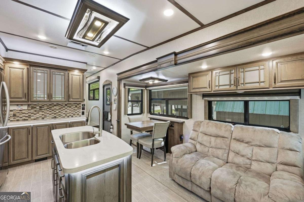 320 Leisure Acres Drive Cleveland - Photo 7