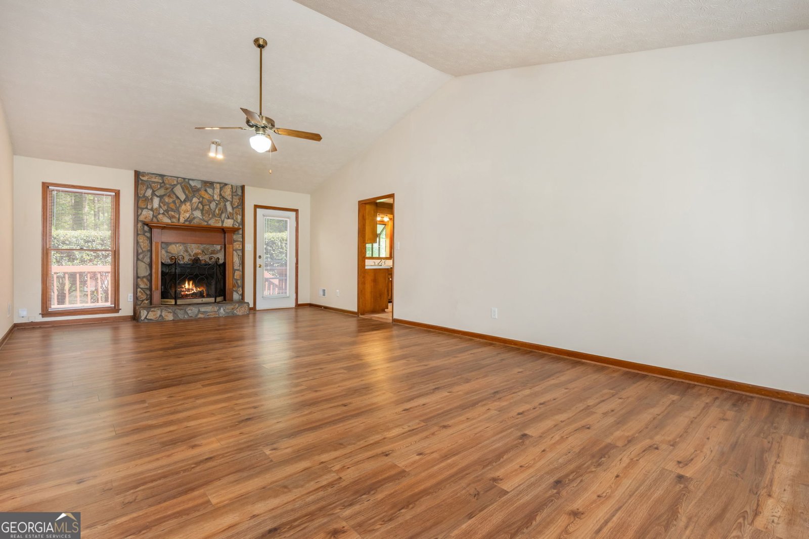 1544 Pine Creek Drive Lawrenceville - Photo 6