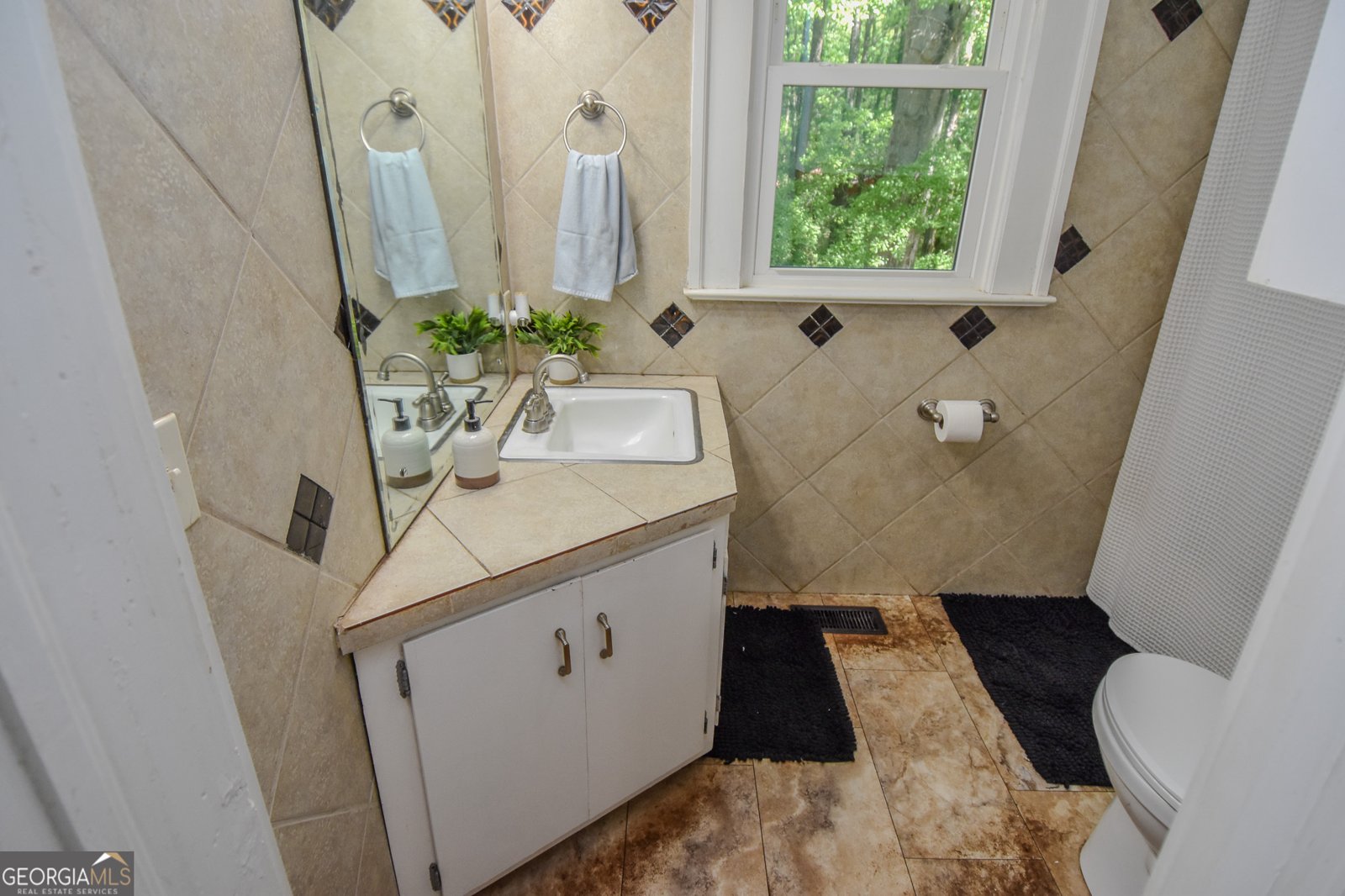 212 Harp Road Thomaston - Photo 33