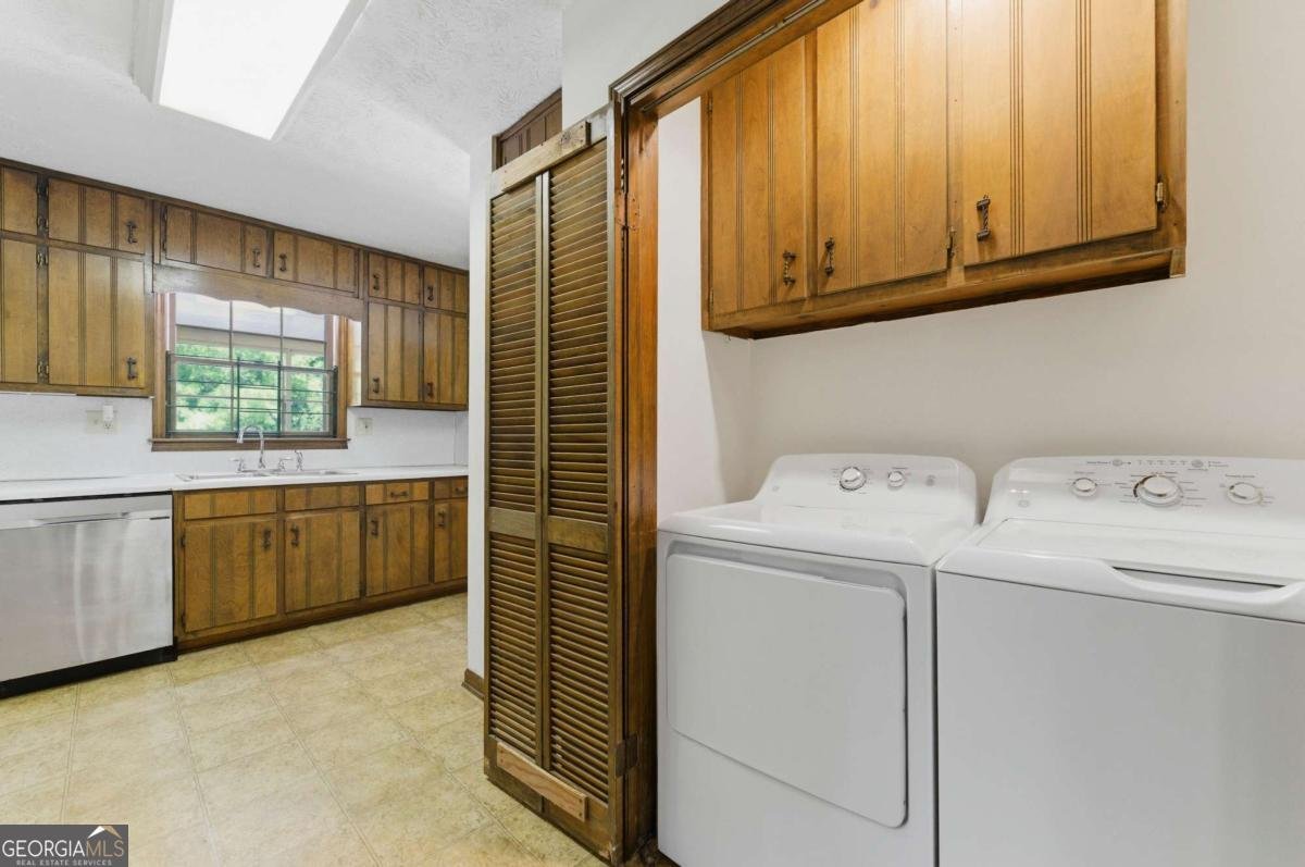 2485 Maple Street Snellville - Photo 13