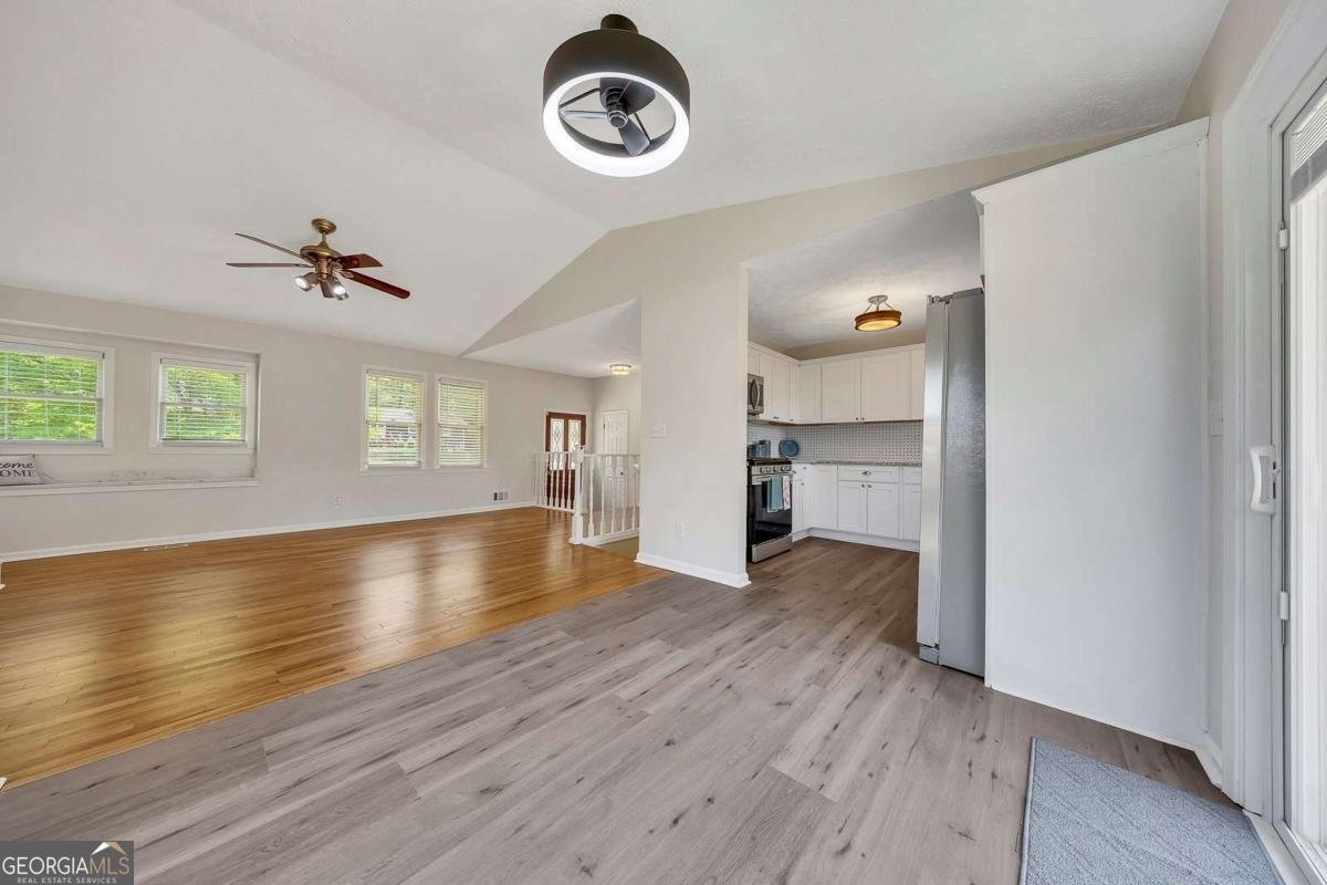 999 Malibu Drive Marietta - Photo 10