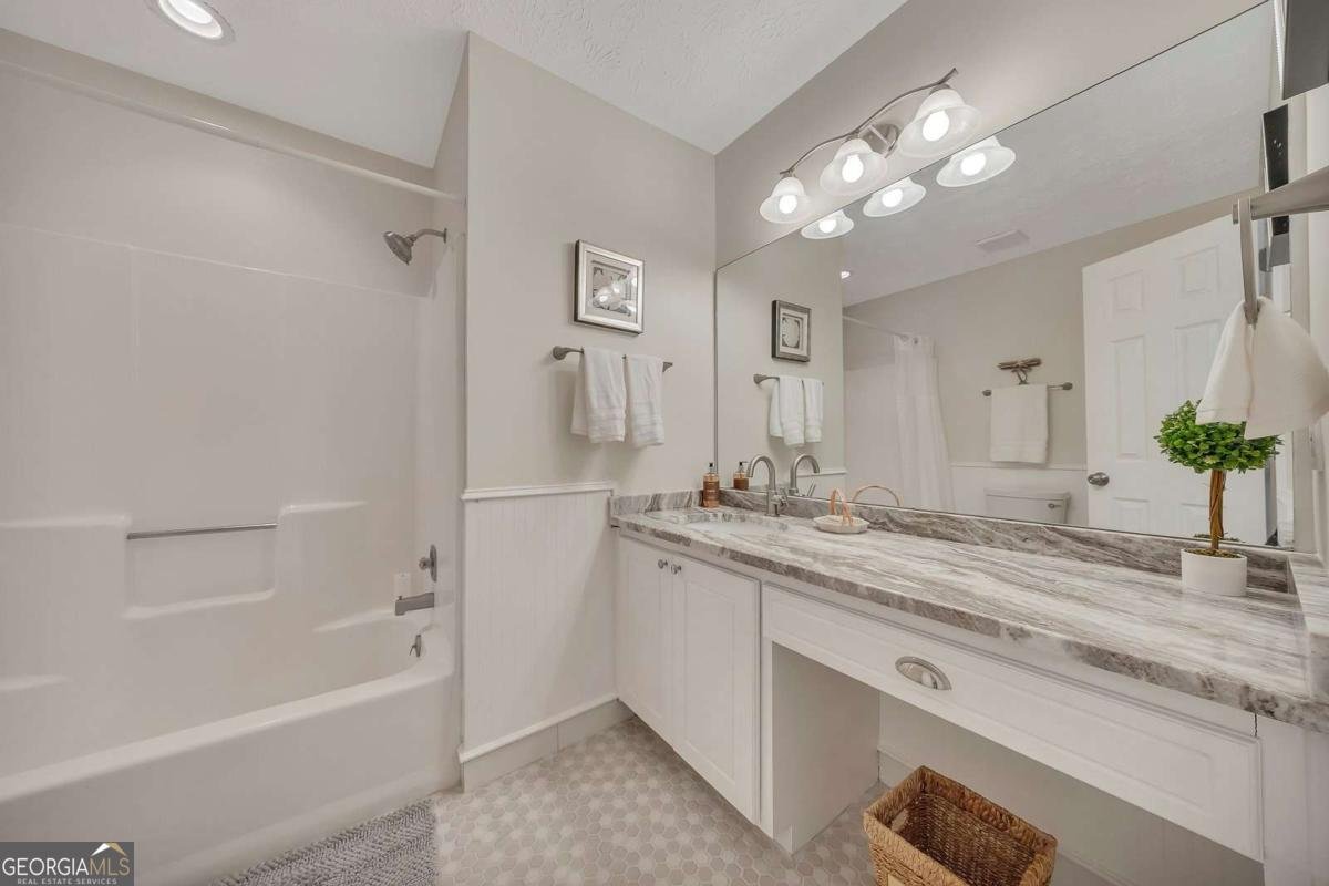 999 Malibu Drive Marietta - Photo 18