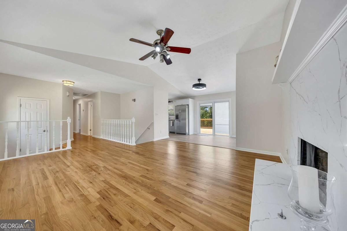 999 Malibu Drive Marietta - Photo 6