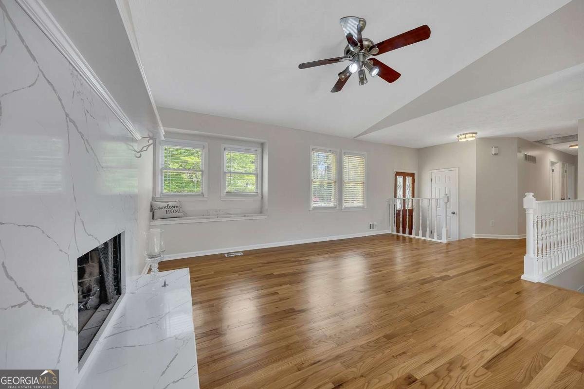 999 Malibu Drive Marietta - Photo 7