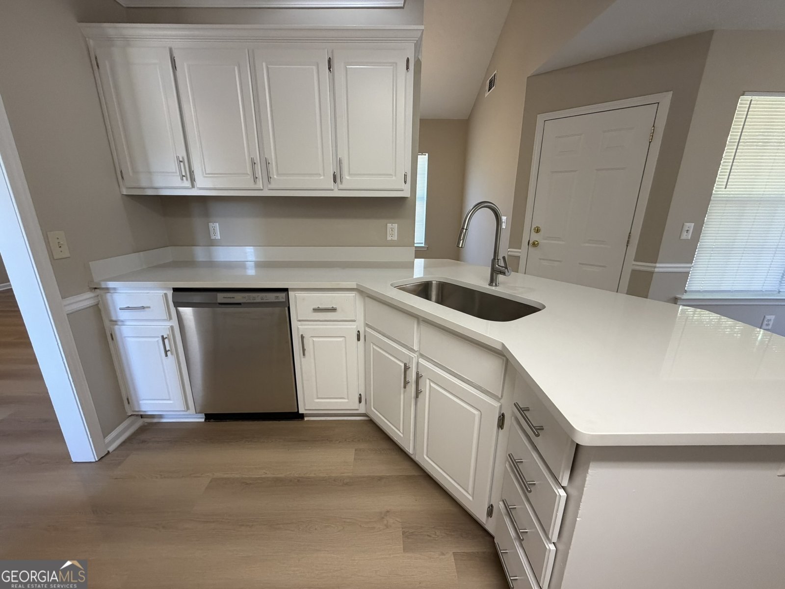 375 Branchwood Drive Covington - Photo 9