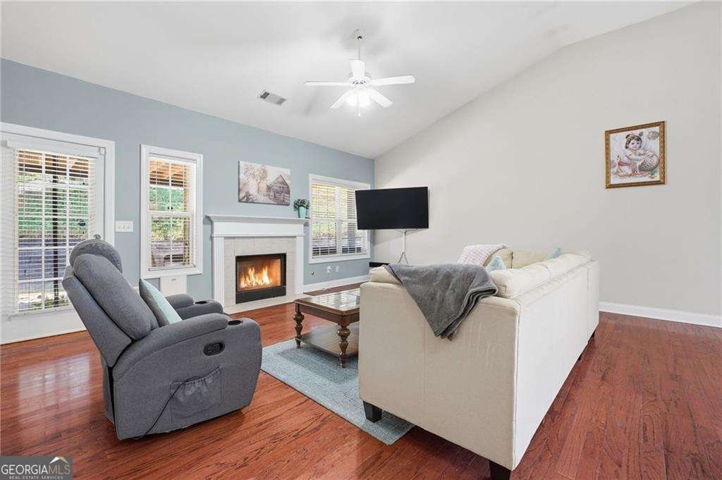 2102 Cathcart Court Lawrenceville - Photo 12