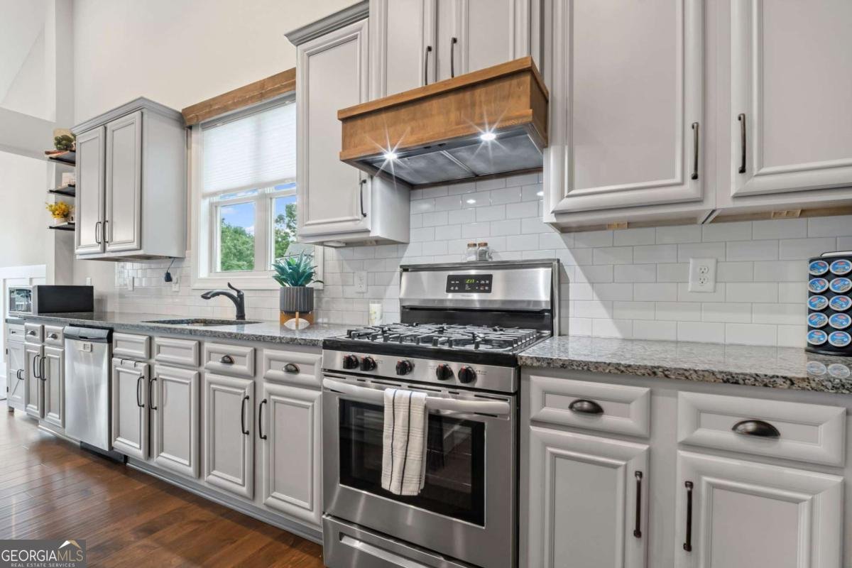 538 Black Horse Circle Canton - Photo 17