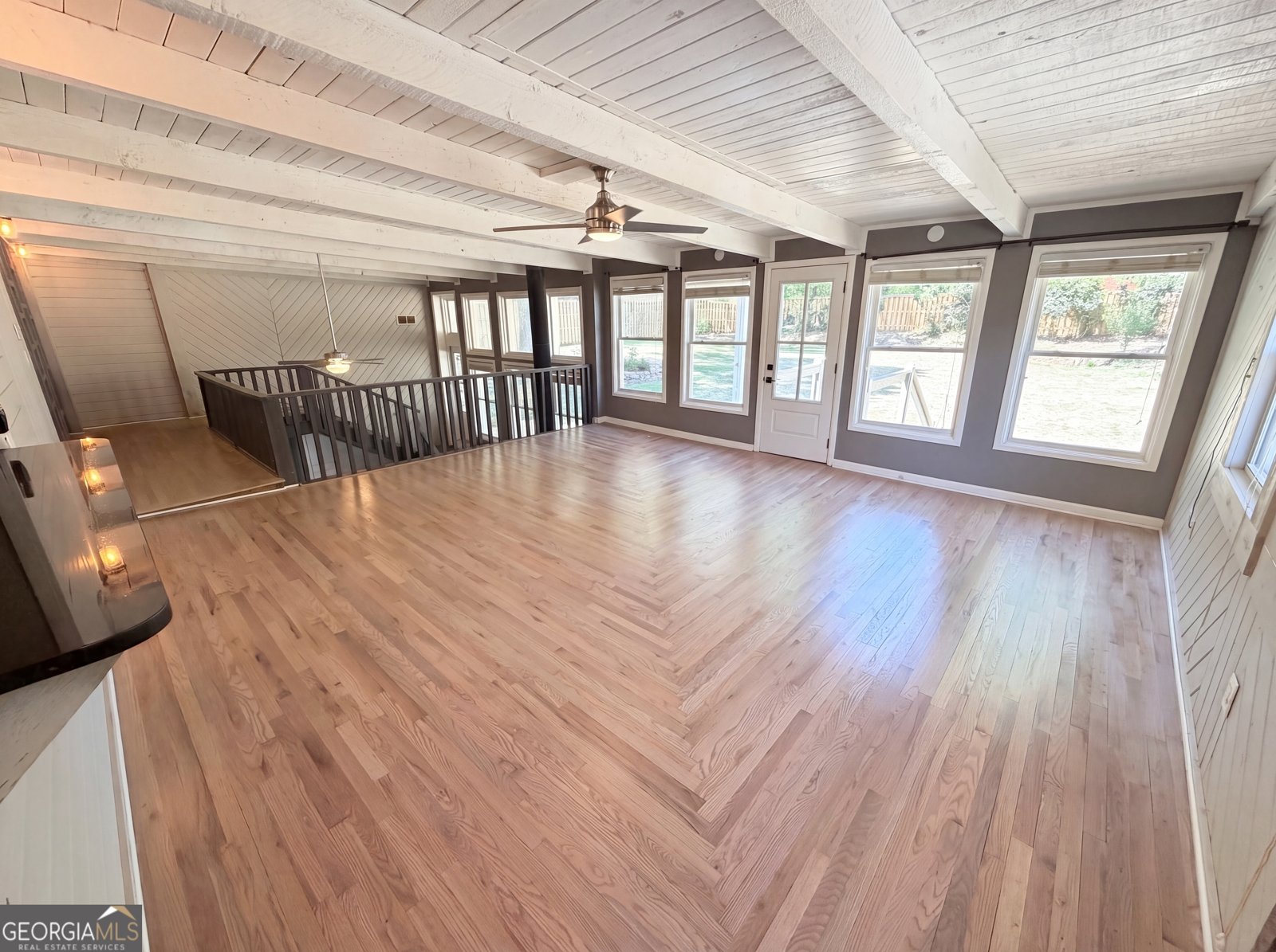 1663 Seayes Road Mableton - Photo 6