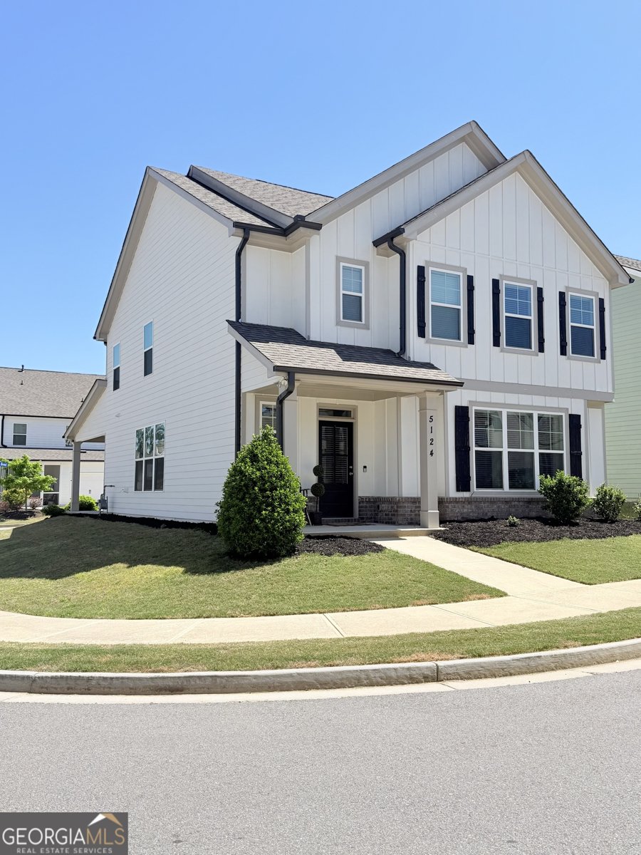 5124 Parkwood Drive Flowery Branch - Photo 1