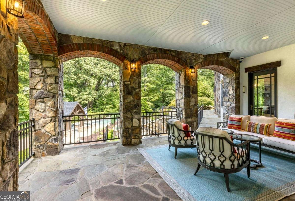 1395 Hearst Drive Brookhaven - Photo 15