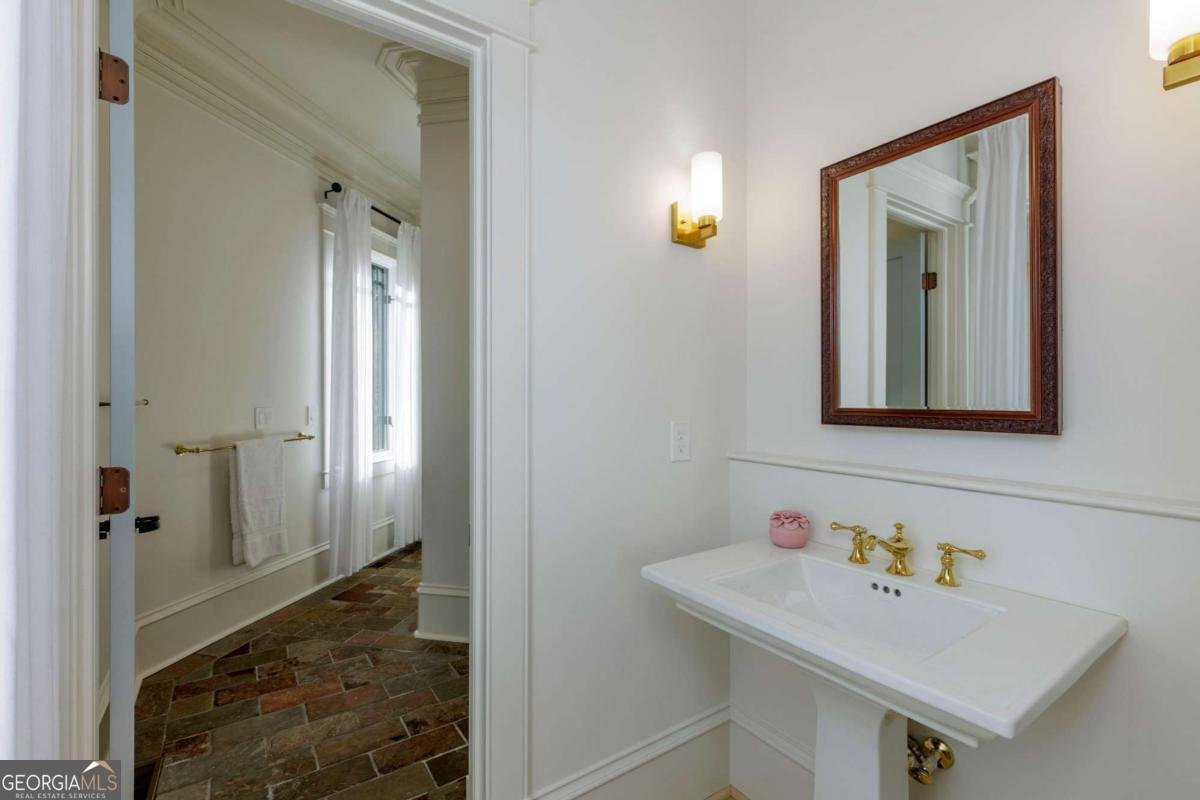 1395 Hearst Drive Brookhaven - Photo 25