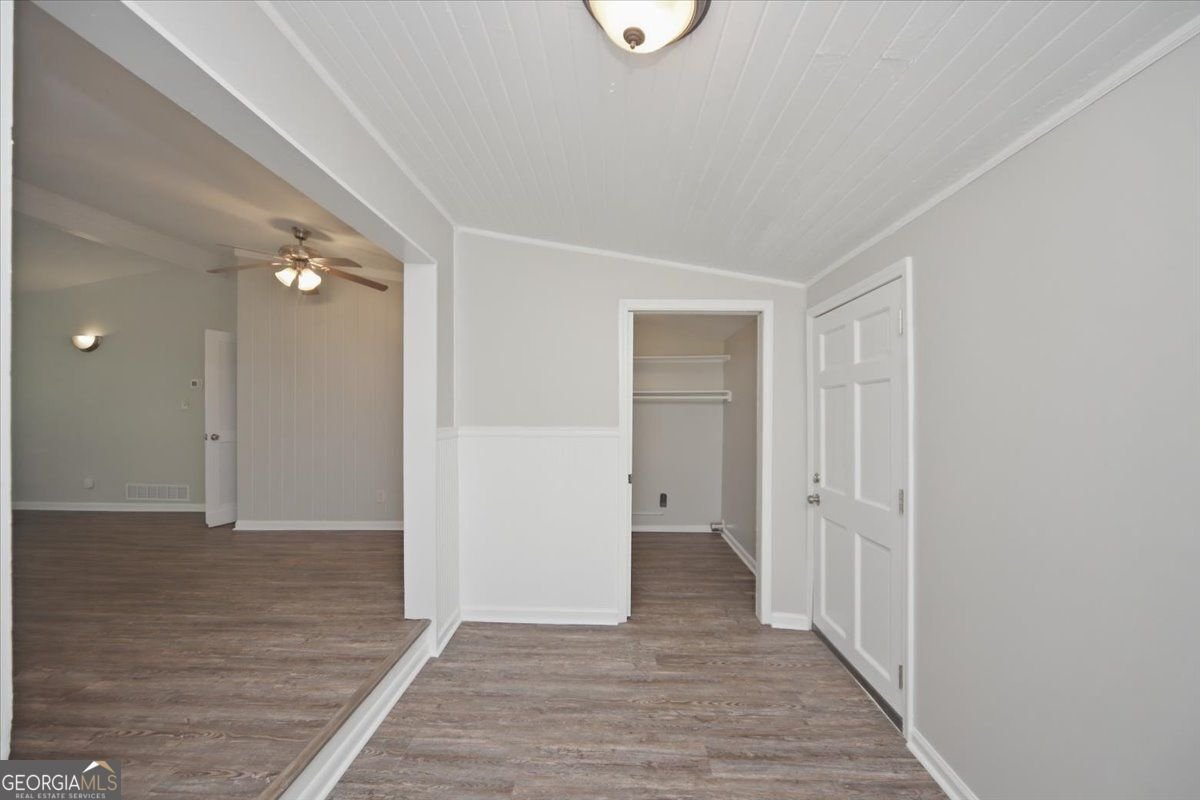 2432 Woodacres Road Atlanta - Photo 18