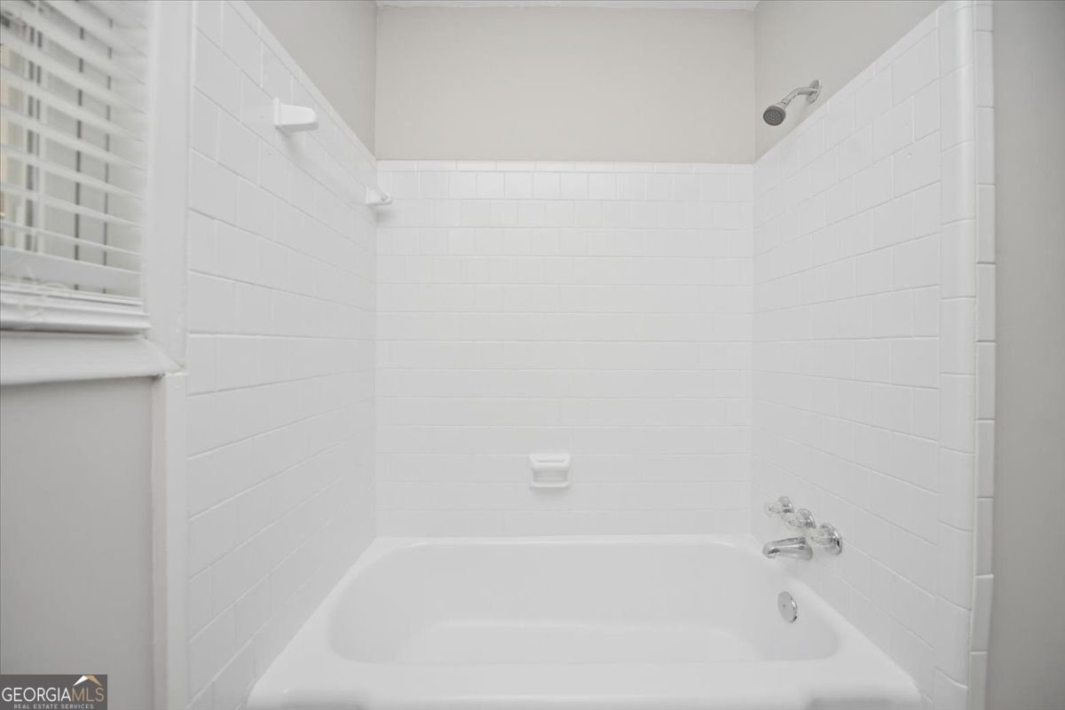 2432 Woodacres Road Atlanta - Photo 19