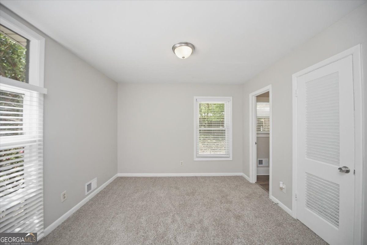 2432 Woodacres Road Atlanta - Photo 21