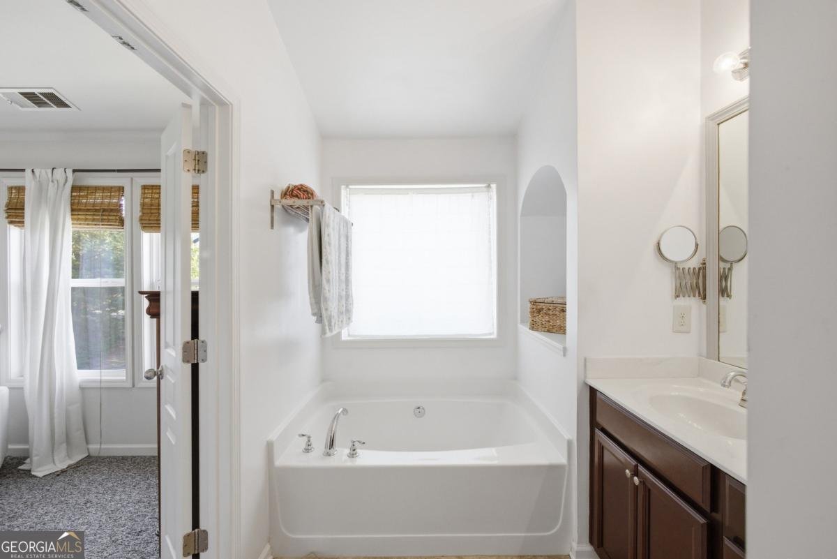 1252 Park Pass Row Suwanee - Photo 30