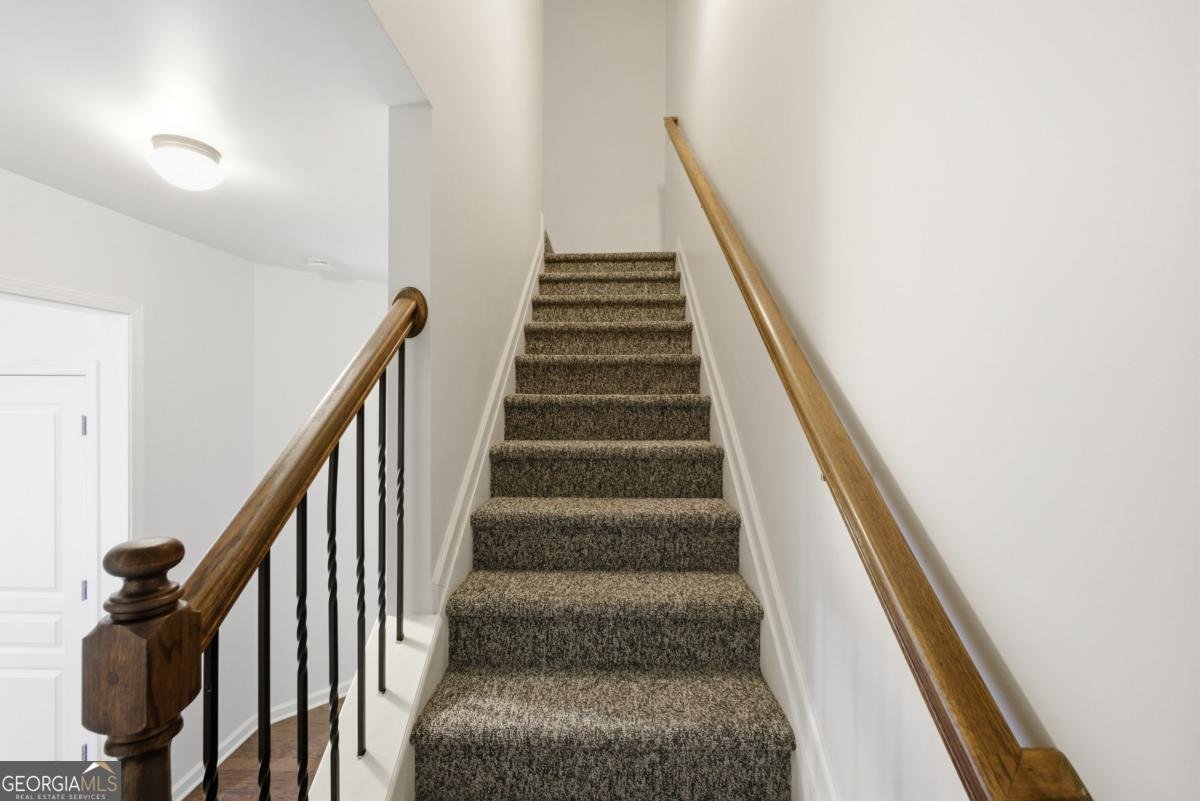 1252 Park Pass Row Suwanee - Photo 32