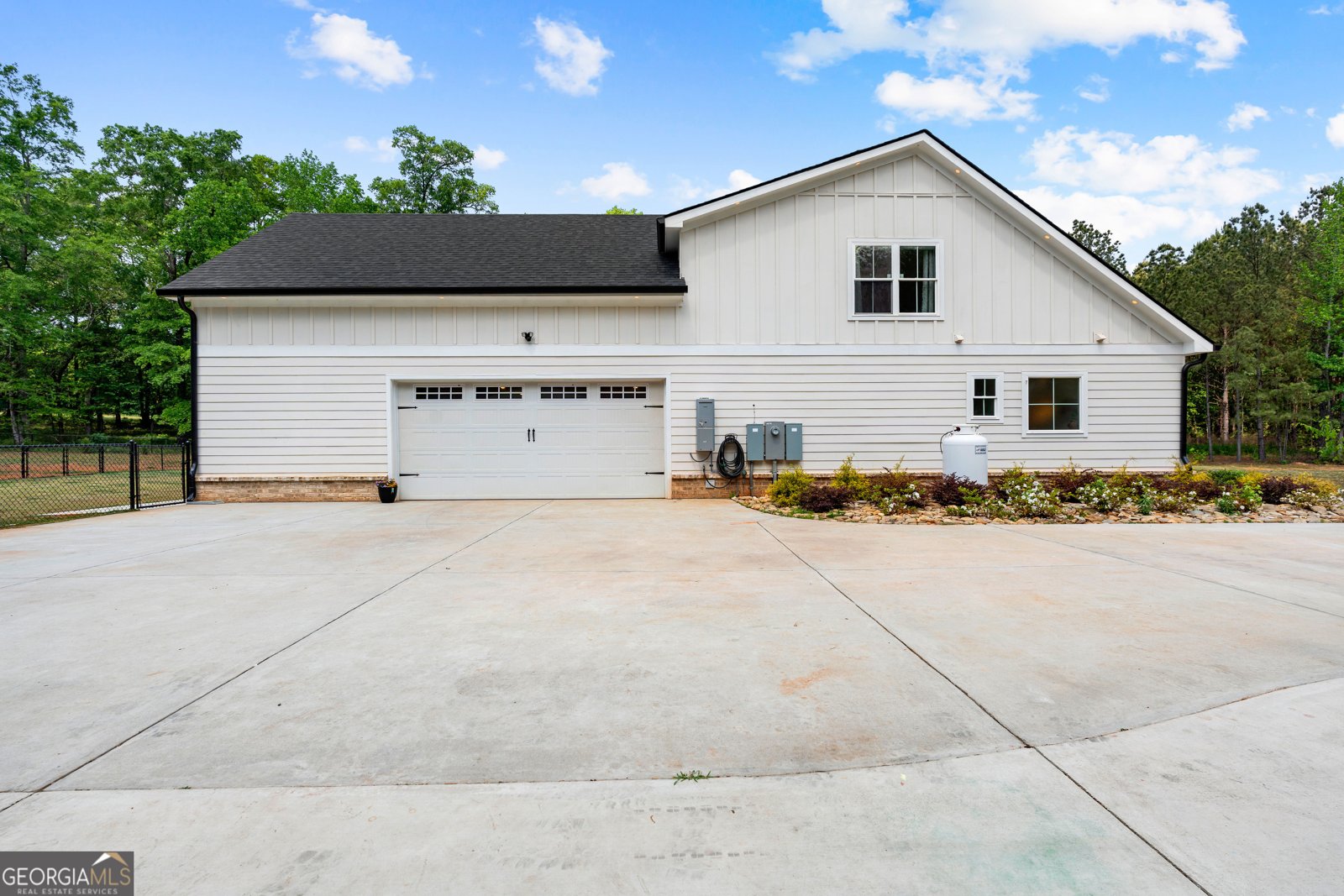 425 Dean Road Barnesville - Photo 8
