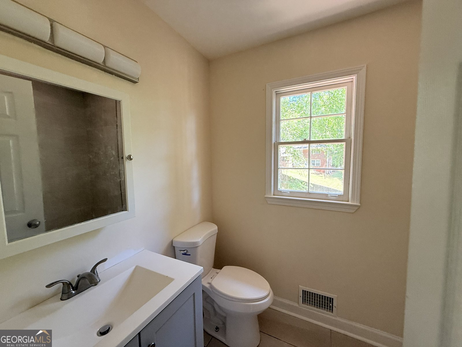 4326 Autumn Hill Drive Stone Mountain - Photo 13