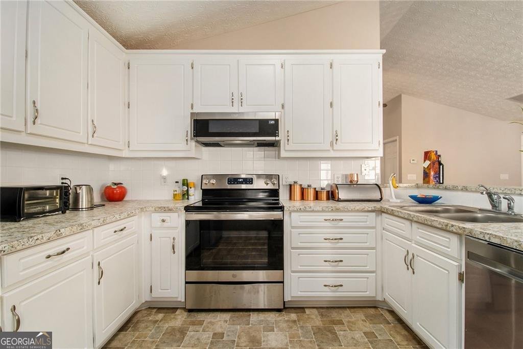741 Jacoby Drive Loganville - Photo 23