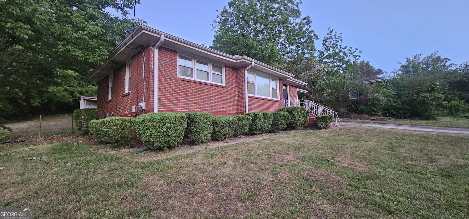 5652 Ash Street Forest Park - Photo 4