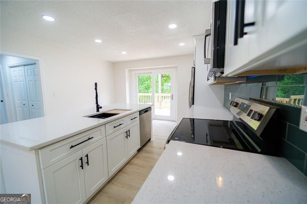 8953 Western Pines Drive Douglasville - Photo 10