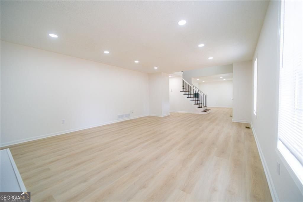 8953 Western Pines Drive Douglasville - Photo 12