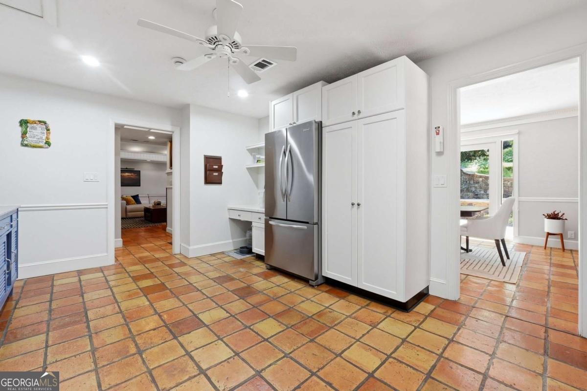 705 Northway Lane Atlanta - Photo 11