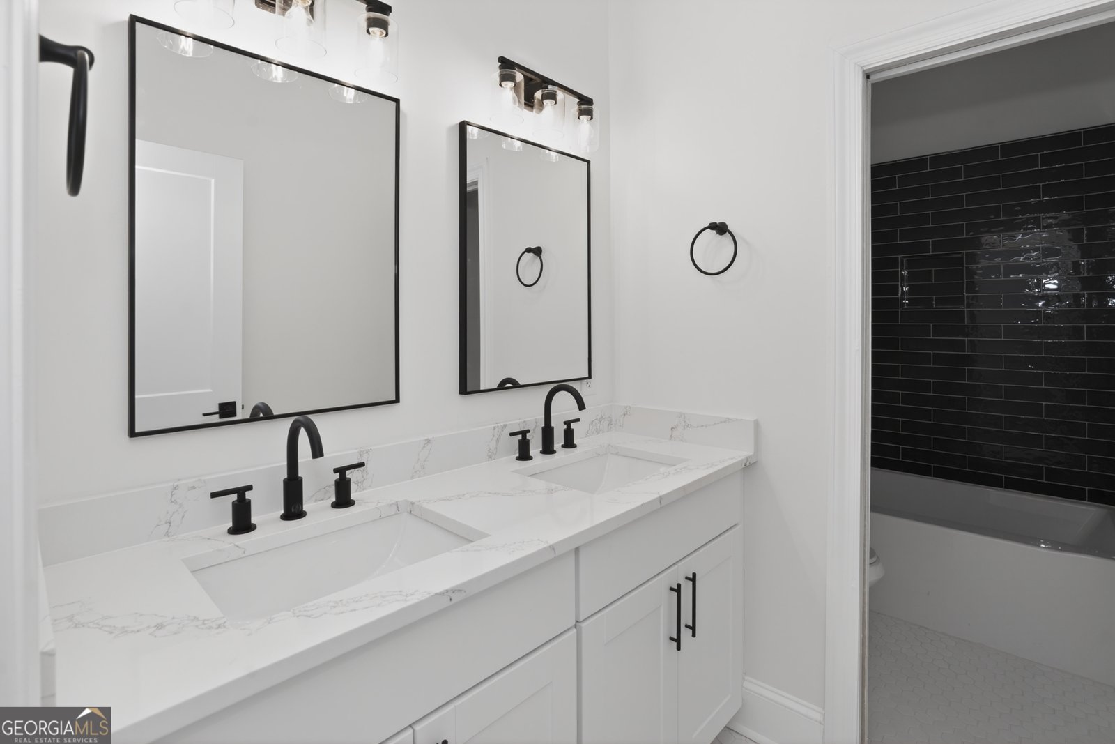 166 Midway Road Barnesville - Photo 19