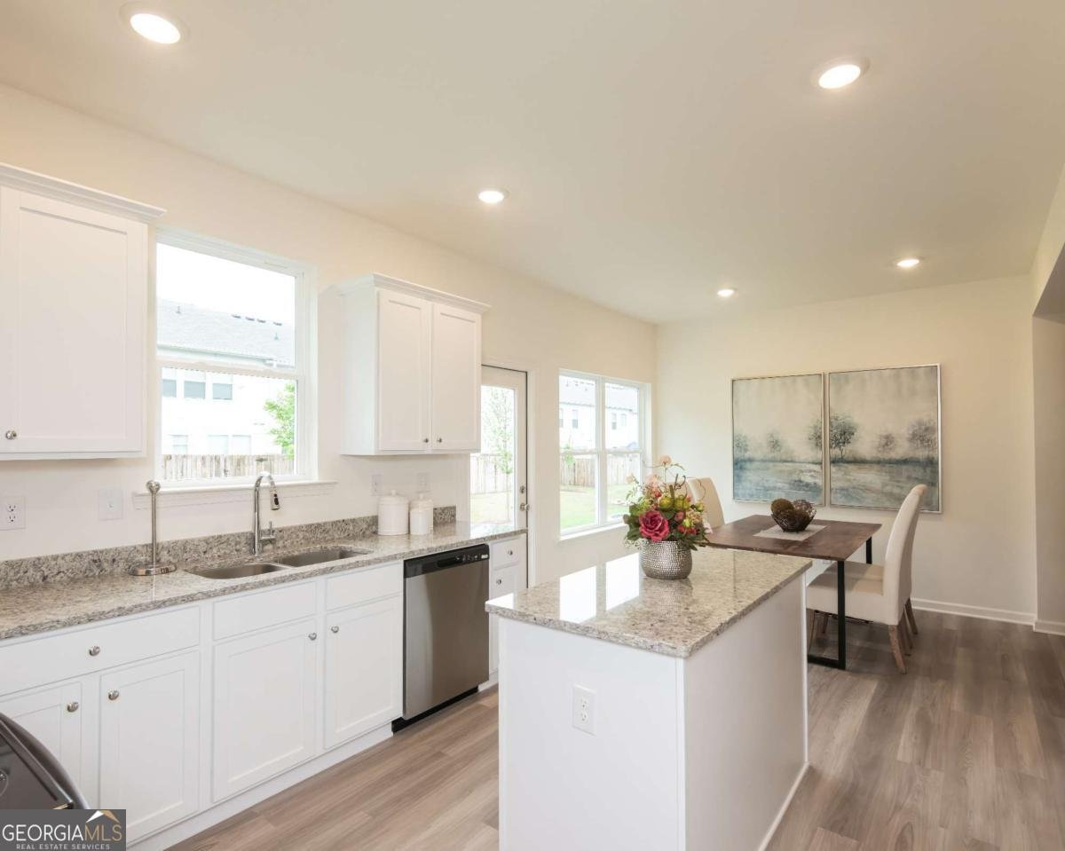 1831 Dawn Road Conyers - Photo 12