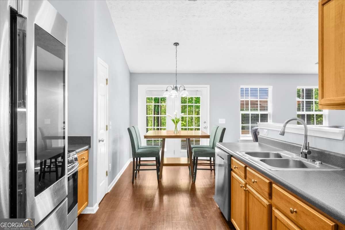 3255 Bridgeshaw Drive Cumming - Photo 11