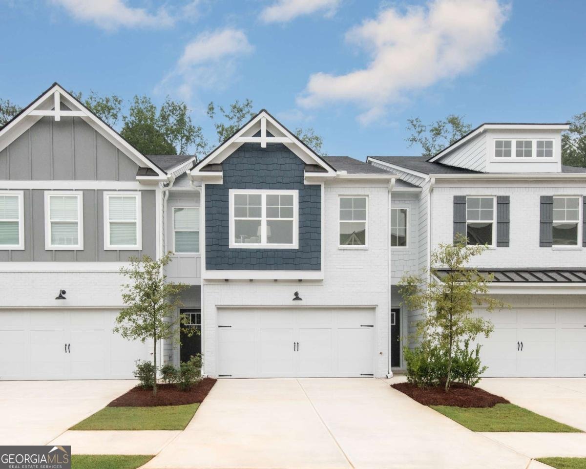 1821 Dawn Road Conyers - Photo 1