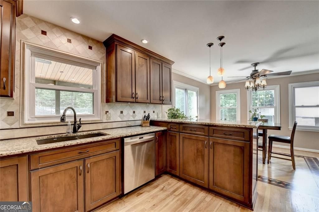 3310 Danielle Way Suwanee - Photo 7