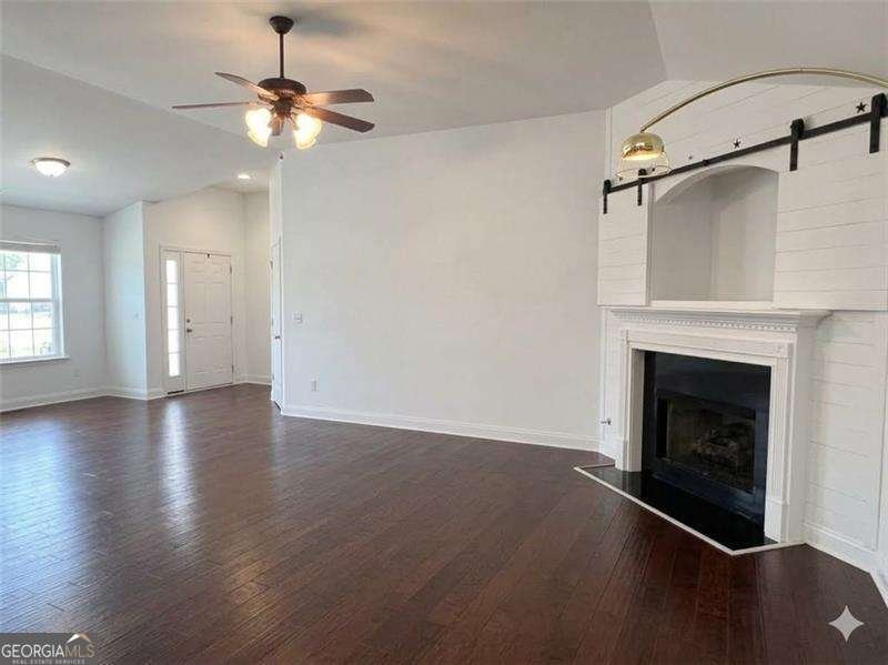 315 Winthrope Drive Woodstock - Photo 17