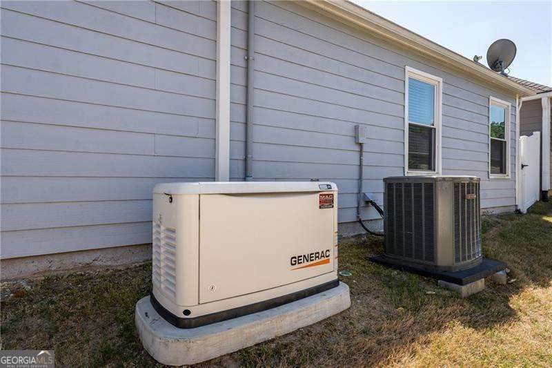 315 Winthrope Drive Woodstock - Photo 37