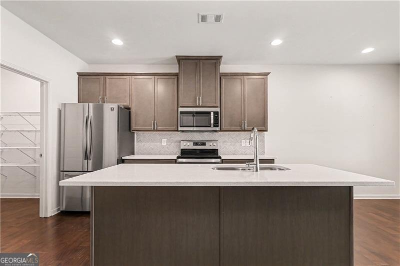 5199 Madeline Place Stone Mountain - Photo 8