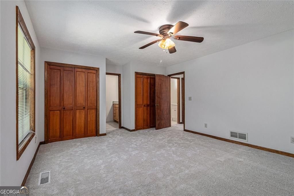 219 Park Avenue Woodstock - Photo 13