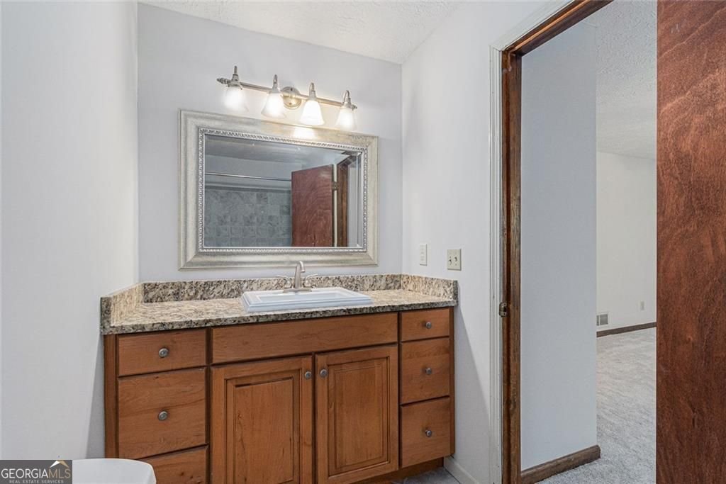 219 Park Avenue Woodstock - Photo 16