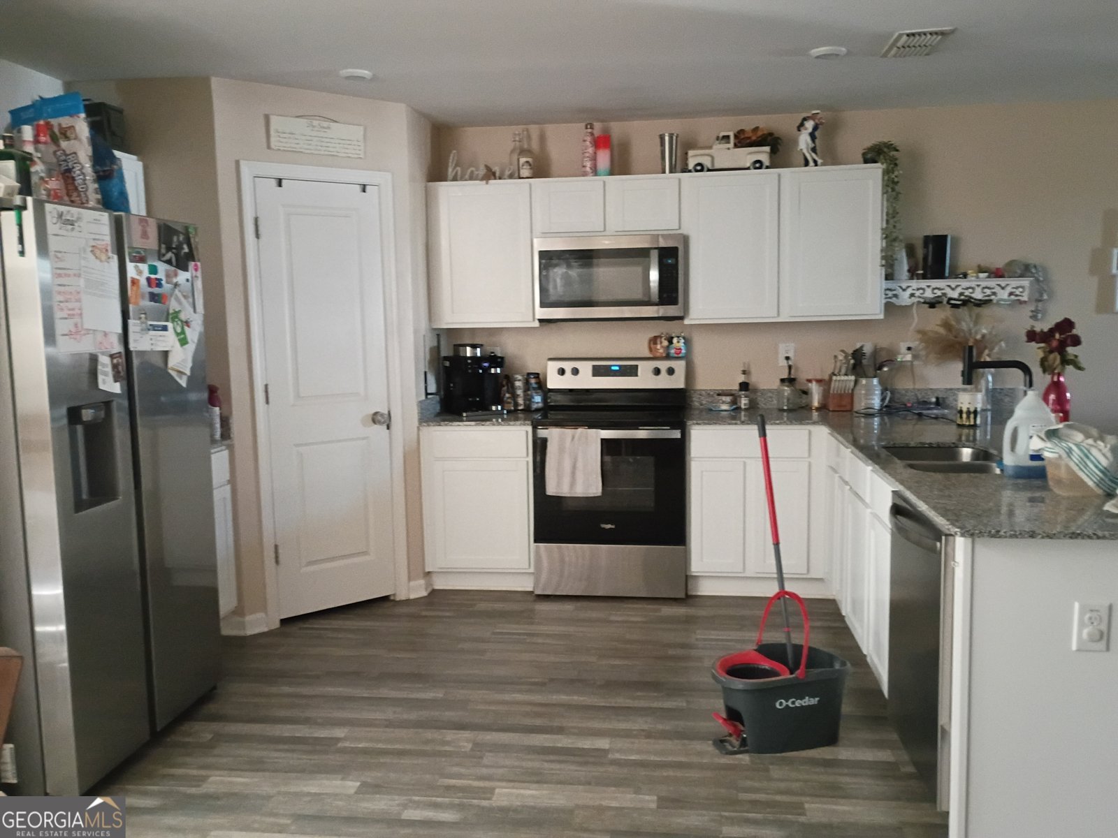 93 Oxford Lane Kingston - Photo 17