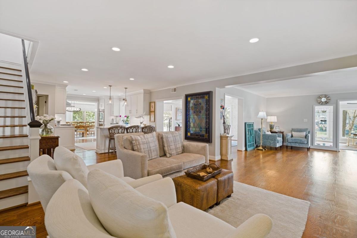 594 Hilltop Lane Berkeley Lake - Photo 11