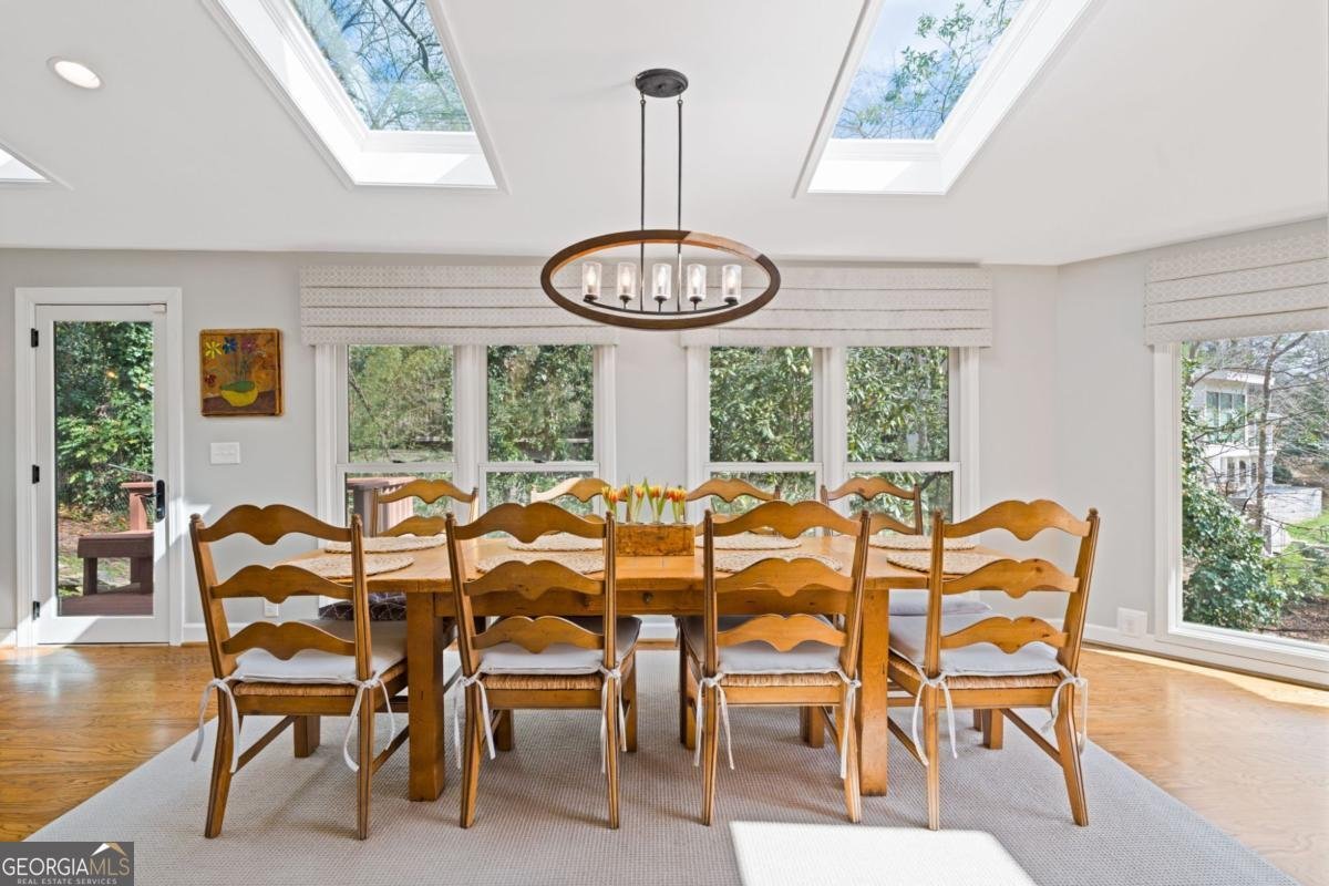 594 Hilltop Lane Berkeley Lake - Photo 15