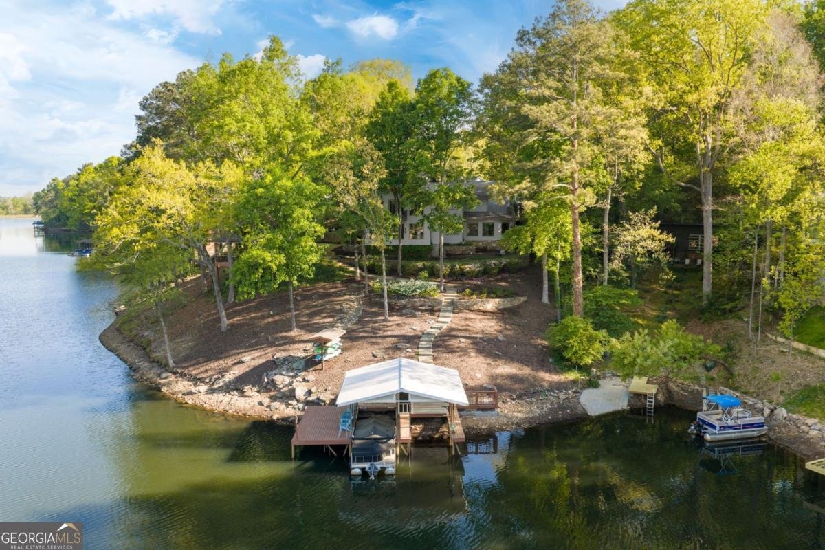 594 Hilltop Lane Berkeley Lake - Photo 32