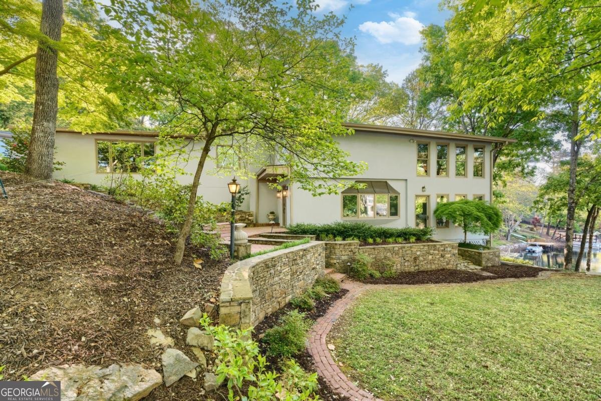 594 Hilltop Lane Berkeley Lake - Photo 36