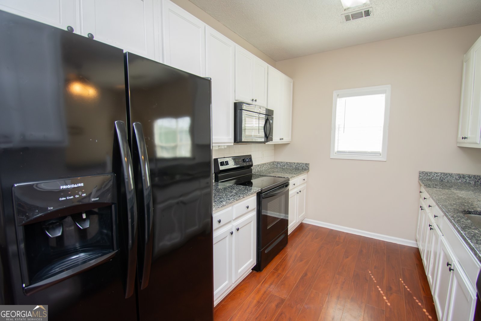 821 Commerce Boulevard Riverdale - Photo 18