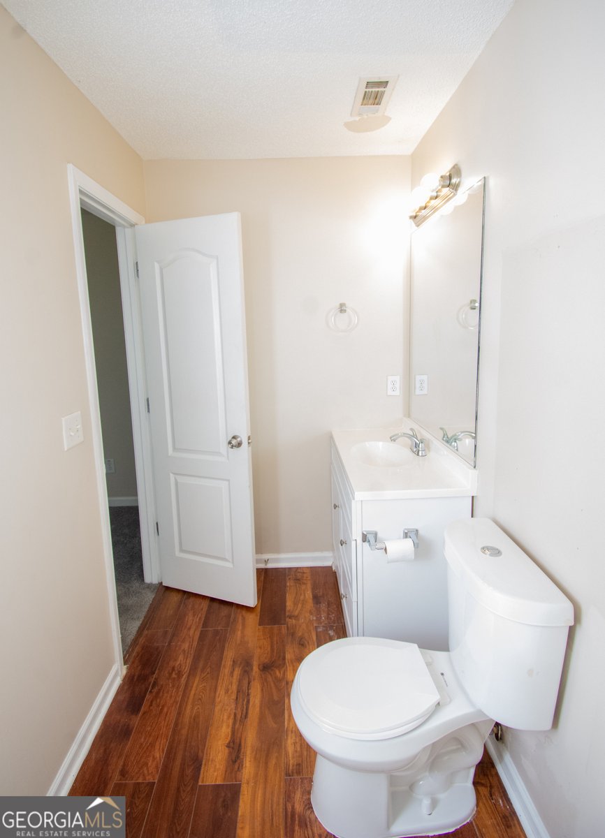 821 Commerce Boulevard Riverdale - Photo 24