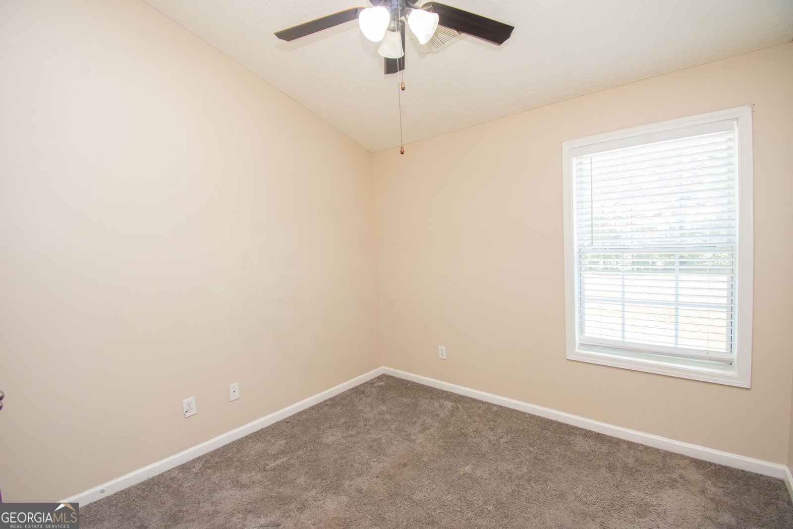 821 Commerce Boulevard Riverdale - Photo 26