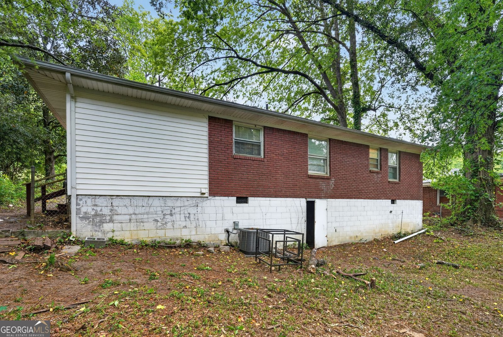 2416 Meadow Park Drive Atlanta - Photo 7