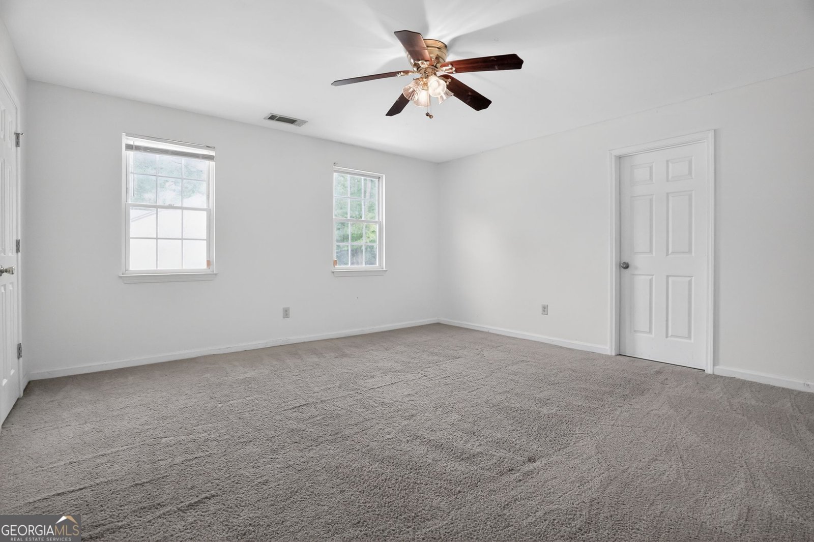 5423 Forest Place Stone Mountain - Photo 17